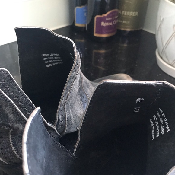 New Weathered Grey Booties - Picture 5 of 6